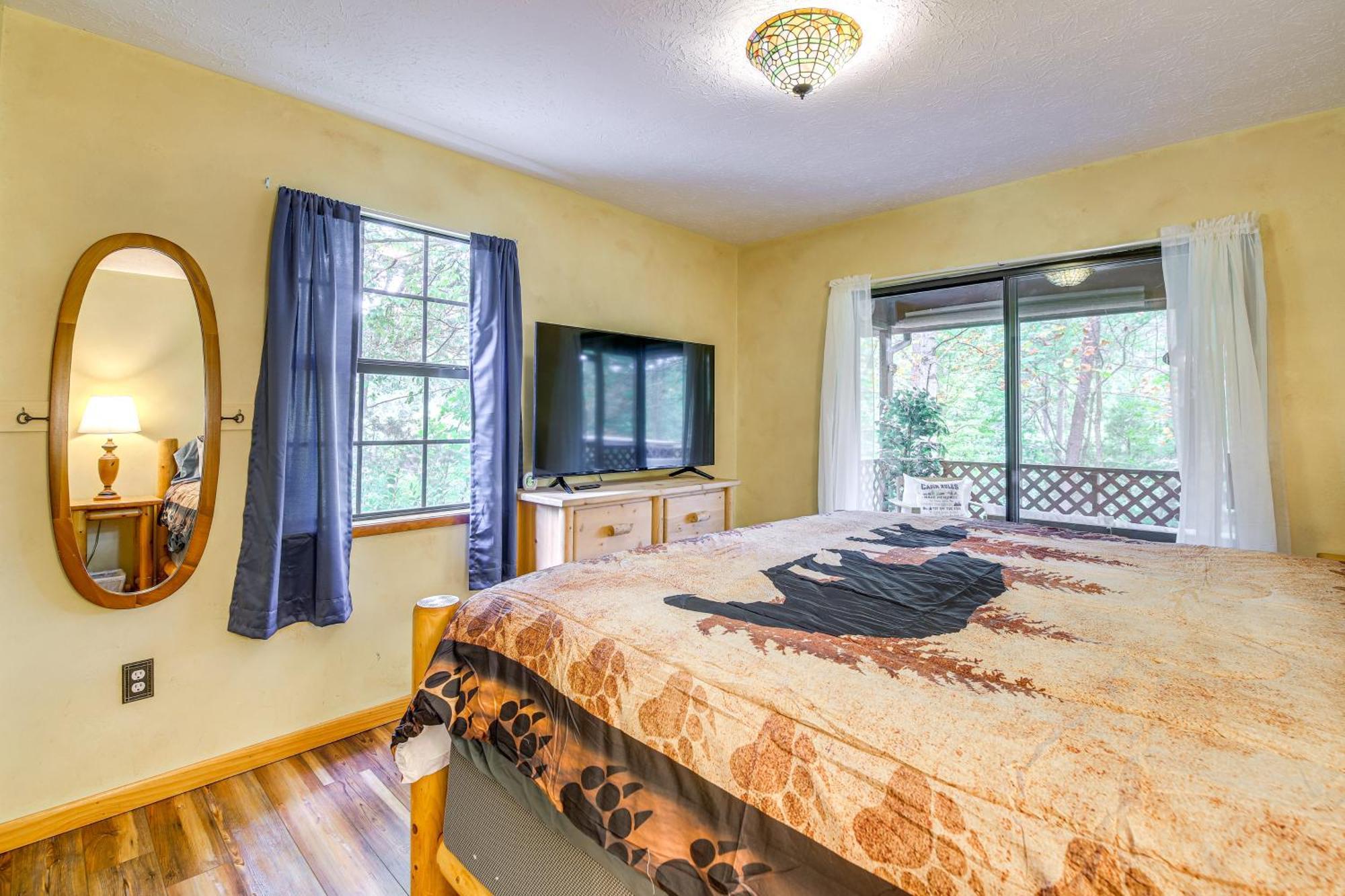 Pet-Friendly Sevierville Rental With Private Hot Tub ภายนอก รูปภาพ
