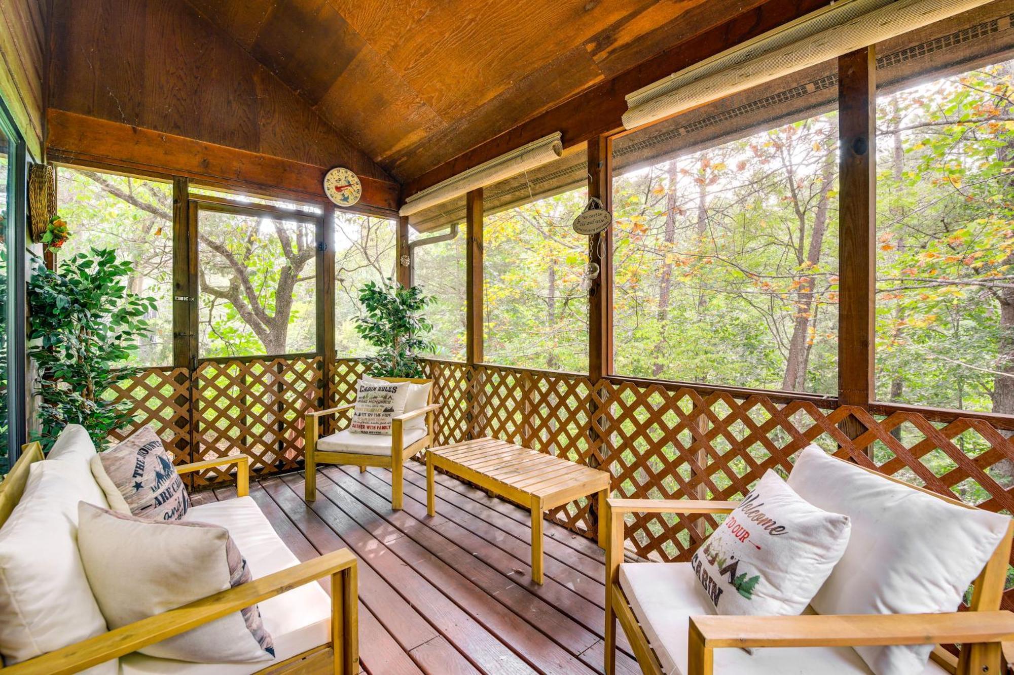 Pet-Friendly Sevierville Rental With Private Hot Tub ภายนอก รูปภาพ